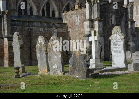 L'église St Mary, milieu du 14e siècle, l'église, dans la ville de Devon honiton, quart de la taille de la cathédrale d'Exeter prises au format paysage Banque D'Images