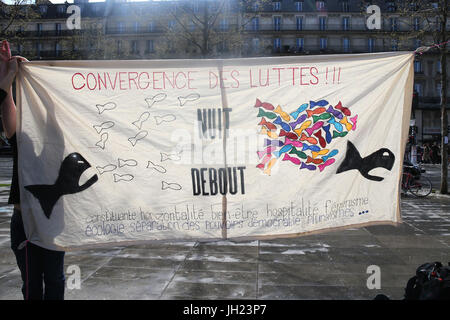 La nuit debout mouvement contre la réforme du travail Droit à Paris. La France. Banque D'Images