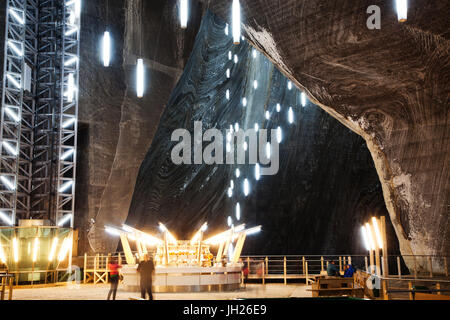 Salina Turda, mine de sel souterraine attraction touristique de la ville de Turda, Roumanie, Europe Banque D'Images