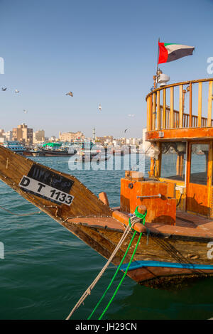 Bateaux sur la Crique de Dubaï, Bur Dubai, Dubaï, Émirats arabes unis, Moyen Orient Banque D'Images