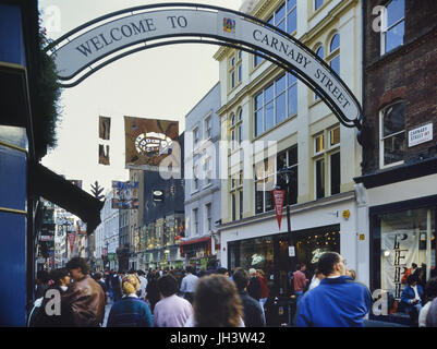 Carnaby Street. Londres. L'Angleterre. UK. 1990 Banque D'Images