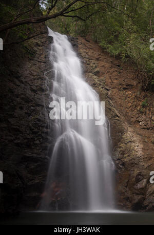 'Cataratas de Montezuma' Cascade du Costa Rica Banque D'Images