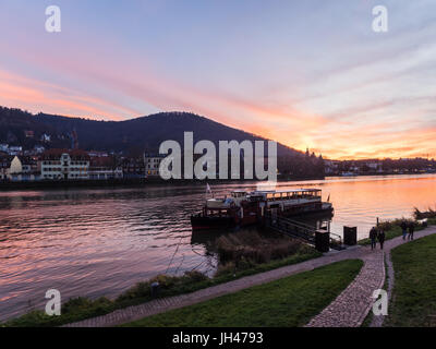 Heidelberg, Allemagne - 5 décembre 2015 - Coucher du soleil à Heidelberg Banque D'Images