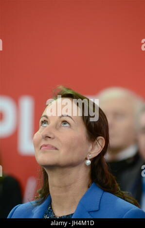 Ségolène Royal, Ministre de l'Ecologie, du développement durable et de l'Énergie parle à Lypn (France) Banque D'Images