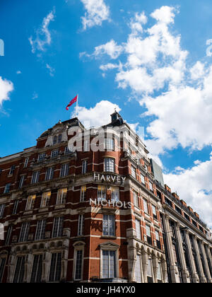 Harvey Nicholas Department Store, Knightsbridge, Londres, Angleterre, Royaume-Uni, GO. Banque D'Images