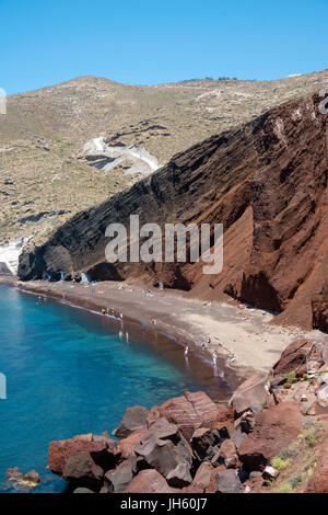 La plage rouge, roter strand oder in francais kokkini paralia bei akrotiri, Santorin, Canaries, aegaeis, Griechenland, mittelmeer, europa | red beach, pa Banque D'Images