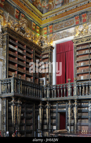 Joanina Library, à l'intérieur, 2017, Palais des écoles de l'Université de Coimbra, Coimbra, Portugal. Banque D'Images