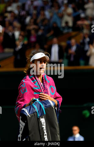 Londres, Royaume-Uni. Le 13 juillet, 2017. Wimbledon Tennis : Londres, 13 juillet, 2017 - Johanna Konta après sa demi-finale perte pour Venus Williams sur le Court Central de Wimbledon jeudi. Crédit : Adam Stoltman/Alamy Live News Banque D'Images