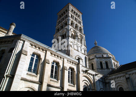 La Cathédrale St Pierre à Angoulème, France Banque D'Images