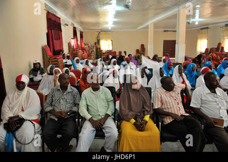 2015 Hamarwayne Community-Policing-12 0513 (16978750193) Banque D'Images