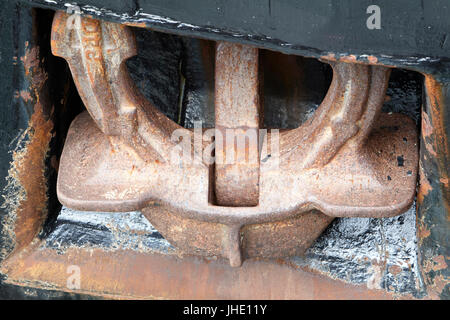 Vieux navires usés rusty anchor Banque D'Images