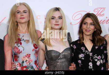 La séduisit Premiere tenue à la Directors Guild of America. Avec : Nicole Kidman, Elle Fanning, Sofia Coppola Où : Los Angeles, California, United States Quand : 12 Jun 2017 : Crédit M. Adriana Barraza/WENN.com Banque D'Images