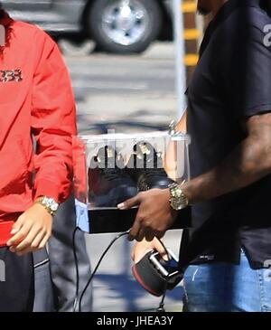 Balle Lonzo arrive au Jimmy Kimmel Live ! Studios où : Los Angeles, California, United States Quand : 12 juin 2017 Source : WENN.com Banque D'Images