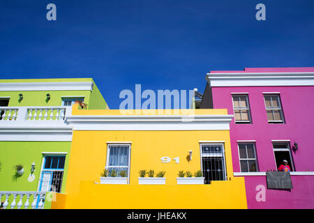 Bâtiments colorés des maisons dans Bo-Kaap, quartier de Malay, Cape Town, Western Cape, Afrique du Sud Banque D'Images