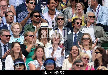 Pippa Middleton avec son mari James Matthews au jour 11 de l'de Wimbledon à l'All England Lawn Tennis et croquet Club, Wimbledon. Banque D'Images