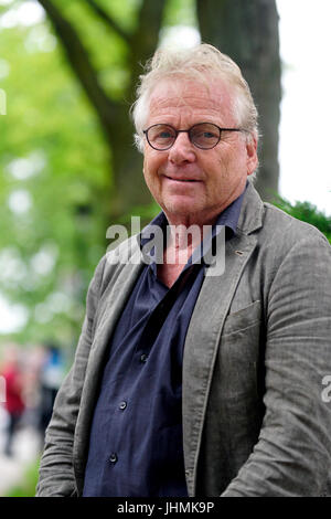 Montréal, Canada. 14 juillet, 2017. Daniel Cohn-Bendit qui pose pour la caméra avant d'être interrogées.Credit:Mario Beauregard/Alamy Live News Banque D'Images