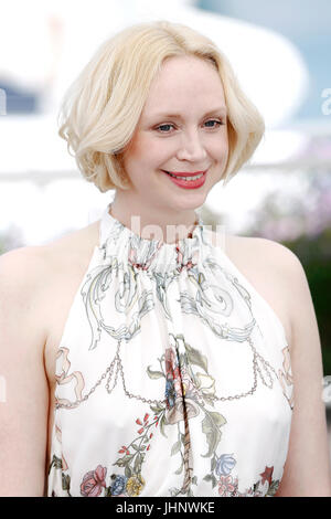 CANNES, FRANCE - 23 MAI : Gwendoline Christie assiste à l 'haut Du Lac : Chine Girl' photo-call durant le 70e Festival de Cannes le 23 mai 2017 Banque D'Images