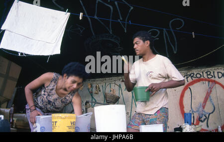 Les habitants de la rue du trou ; l'Avenida Paulista, Sao Paulo, Brésil Banque D'Images