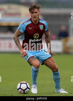 Burnley's Jeff Hendrick pendant le match amical d'avant saison au stade de Tallaght, Dublin. Banque D'Images