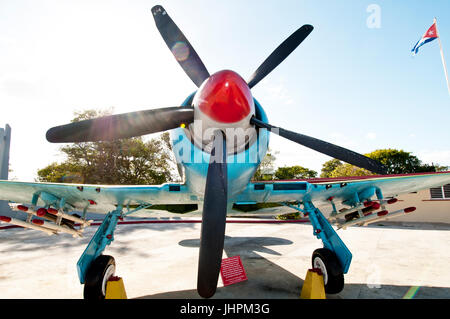 Hawker Sea Fury F-50 bombardier d'attaque légère dans la baie des Cochons Museum (Museo de Playa Giron), Cuba (utilisé dans l'invasion de la Baie des Cochons) Banque D'Images