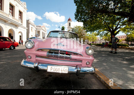 1953 Plymouth convertible en excellent état à Cienfuegos Cuba Banque D'Images