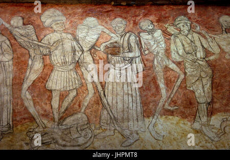 Une des rares danses de la mort (danse macabre) en europe. Saint Robert abbaye de la chaise Dieu. Haute Loire. Auvergne Rhône Alpes. France Banque D'Images