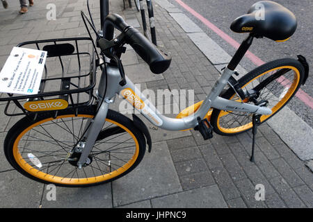 Système de partage de vélo O.sans les stations d'lancée à Londres Banque D'Images