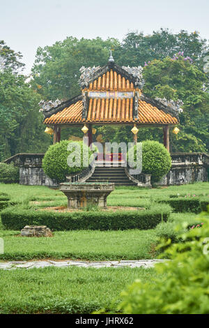 Pavillon traditionnel vietnamien de la ville impériale, Hue, Vietnam. Banque D'Images