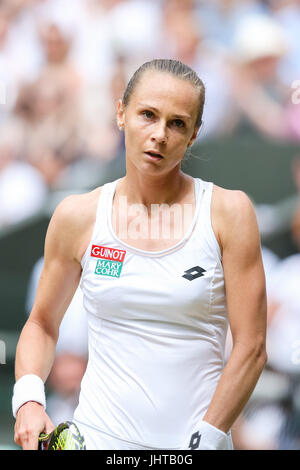 Londres, Royaume-Uni. Le 13 juillet, 2017. Magdalena Rybarikova (SVK) Tennis : Magdalena Rybarikova de la Slovaquie pendant féminin demi-finale des championnats de tennis de Wimbledon contre Garbine Muguruza d'Espagne à l'All England Lawn Tennis et croquet Club à Londres, Angleterre . Credit : AFLO/Alamy Live News Banque D'Images