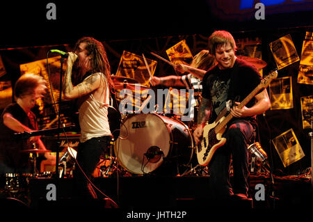 (L-r) spencer chamberlain,aaron gillespie James Smith underoath effectuer Vans Warped Tour 15e anniversaire Septembre 6,2009 du club nokia de los angeles. Banque D'Images