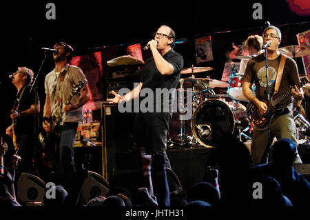 Bad Religion effectuer Vans Warped Tour 15e anniversaire Septembre 6,2009 du club nokia de los angeles. Banque D'Images