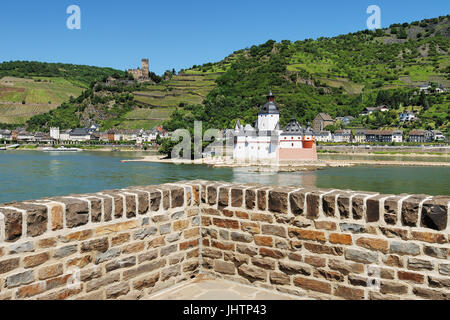 Château Pfalzgrafenstein au milieu du Rhin près de Kaub Banque D'Images