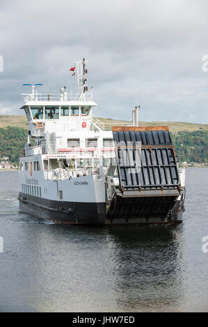 Largs, Ecosse - Août 17, 2011 : un ferry Caledonian MacBrayne. Le ferry voyages entre Largs sur le continent écossais et l'île de (Cumbrae) carr Banque D'Images