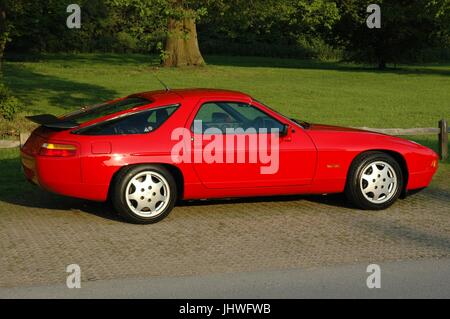 Porsche 928 GT 1989 Banque D'Images