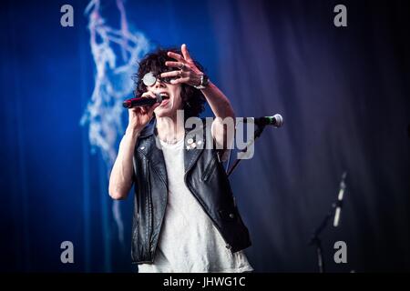 Locarno, Suisse. 15 juillet, 2017. La chanteuse de rock alternatif américain et compositeur LP photographié sur scène pendant qu'elle effectue à Moon & Stars Festival 2017 à Locarno, Suisse Credit : Roberto Finizio/Pacific Press/Alamy Live News Banque D'Images