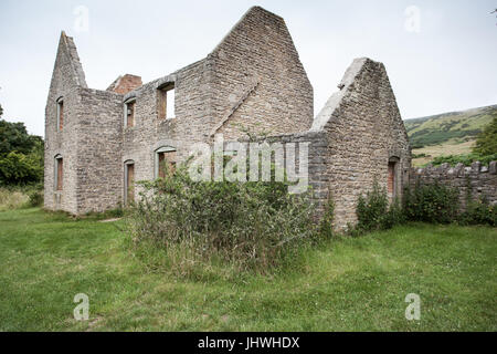 Tyneham, village près de Wareham, Dorset. Une partie de l'Purbecks. Évacuée en 1943 et reste désert. L'église et de l'école seulement les bâtiments intacts. Banque D'Images