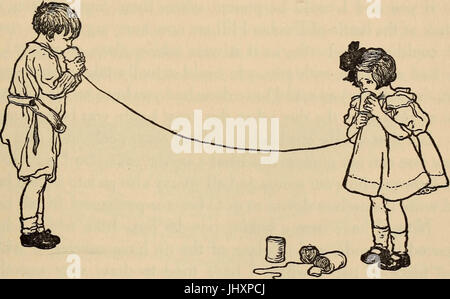 "Avec les enfants le dimanche, par le biais de portail, et l'oreille-gate dans la ville d'âme' (1911) Banque D'Images