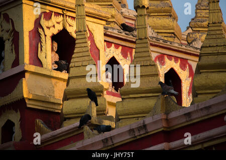 Beau lieu bouddhiste, Thanboddhay Phaya à Monywa, Myanmar, en Asie du sud-est Banque D'Images