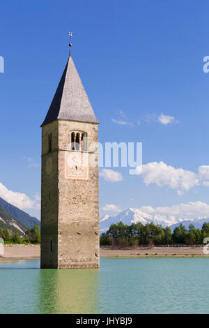 Église de Alt-Graun dans le lac, Vinschgau, Tyrol du Sud, Italie - Église de Alt-Graun dans crisp lake brine, Vinschgau, Tyrol du Sud, Italie, Kirche Banque D'Images