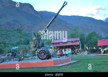 Canon Bofors, mémorial de la guerre de Kargil Banque D'Images