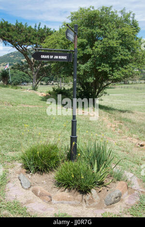 La tombe de Jim Rorke dont le nom est donné à Rorkes Drift site de bataille historique KwaZulu-Natal Afrique du Sud Banque D'Images