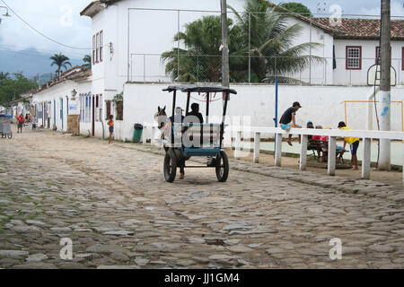 Coach, Paraty, Rio de Janeiro, Brésil. Banque D'Images