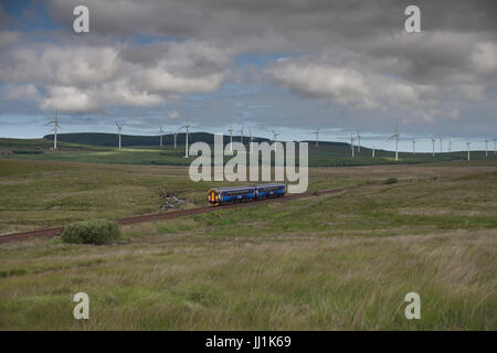 La centrale de Glasgow 0807 Drumashstie - laissez-passer de Stranraer (au sud de la ligne Barrhill, Stranraer, Ecosse) formé d'un classe 156 sprinter train Scotrail Banque D'Images