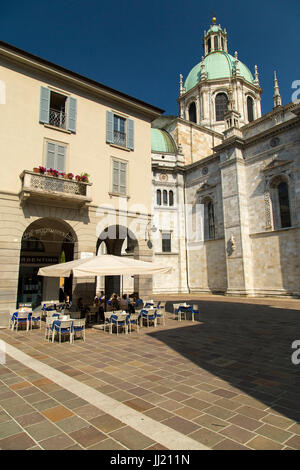 La Cathédrale de Côme dans la ville de Côme, lacs italiens Banque D'Images