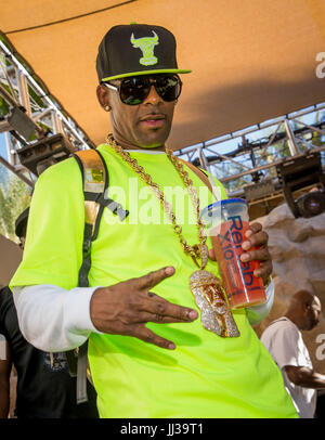 Las Vegas, NV, USA. Sep 23, 2017. R. Kelly fonctionne à Rehab Pool Party au Hard Rock Hotel & Casino le 23 septembre 2013 à Las Vegas, NV. Kabik/Starlitepics : Crédit/Media Punch Inc. ***COUVERTURE Maison***/Alamy Live News Banque D'Images