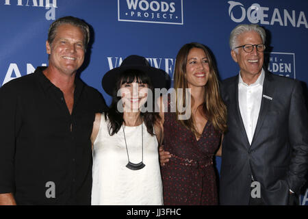 Los Angeles, CA, USA. 17 juillet, 2017. LOS ANGELES - le 17 juillet : Brian Van Holt, Mary Steenburgen, invité, Ted Danson à l'Oceana et le Walden Woods Project présents : Rock sous les étoiles avec Don Henley et amis à la résidence privée le 17 juillet 2017 à Los Angeles, CA : Crédit Kay Blake/ZUMA/Alamy Fil Live News Banque D'Images