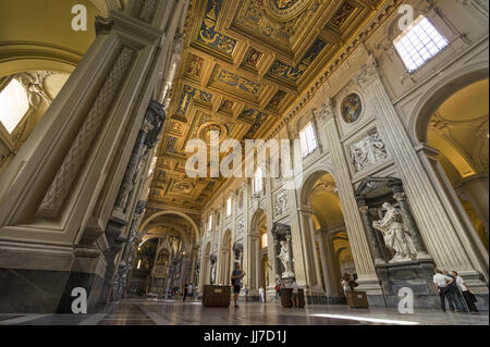 Basilica di San Giovanni in Laterano. Archbasilica Papale de Saint Jean de Latran. L'Italie, Rome, juin 2017 Banque D'Images