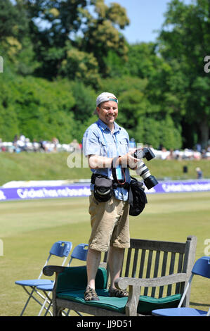 Stephen Lawrence photographe à Sussex Sharks v Glamorgan dans la NatWest T20 match blast au château d'Arundel la masse dans le West Sussex UK Dimanche 9 juillet 2017 Photo prise par Simon Dack Banque D'Images