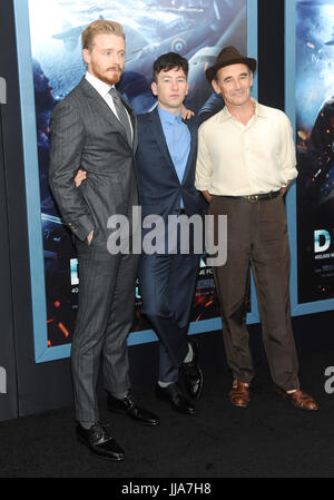 New York, NY, USA. 18 juillet, 2017. Jack Lowden, Barry Keoghan et Mark Rylance assiste à la "UNKIRK' New York premiere à AMC Lincoln Square IMAX le 18 juillet 2017 à New York. ( Crédit : John Palmer/media/Alamy Punch Live News Banque D'Images