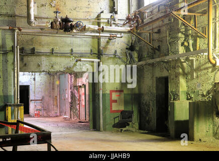 Vue à l'intérieur de l'ancienne usine de papier Eddy B E complexe dans Ottawa, Canada. Les usines ont été fermées en 2006-2007. Banque D'Images